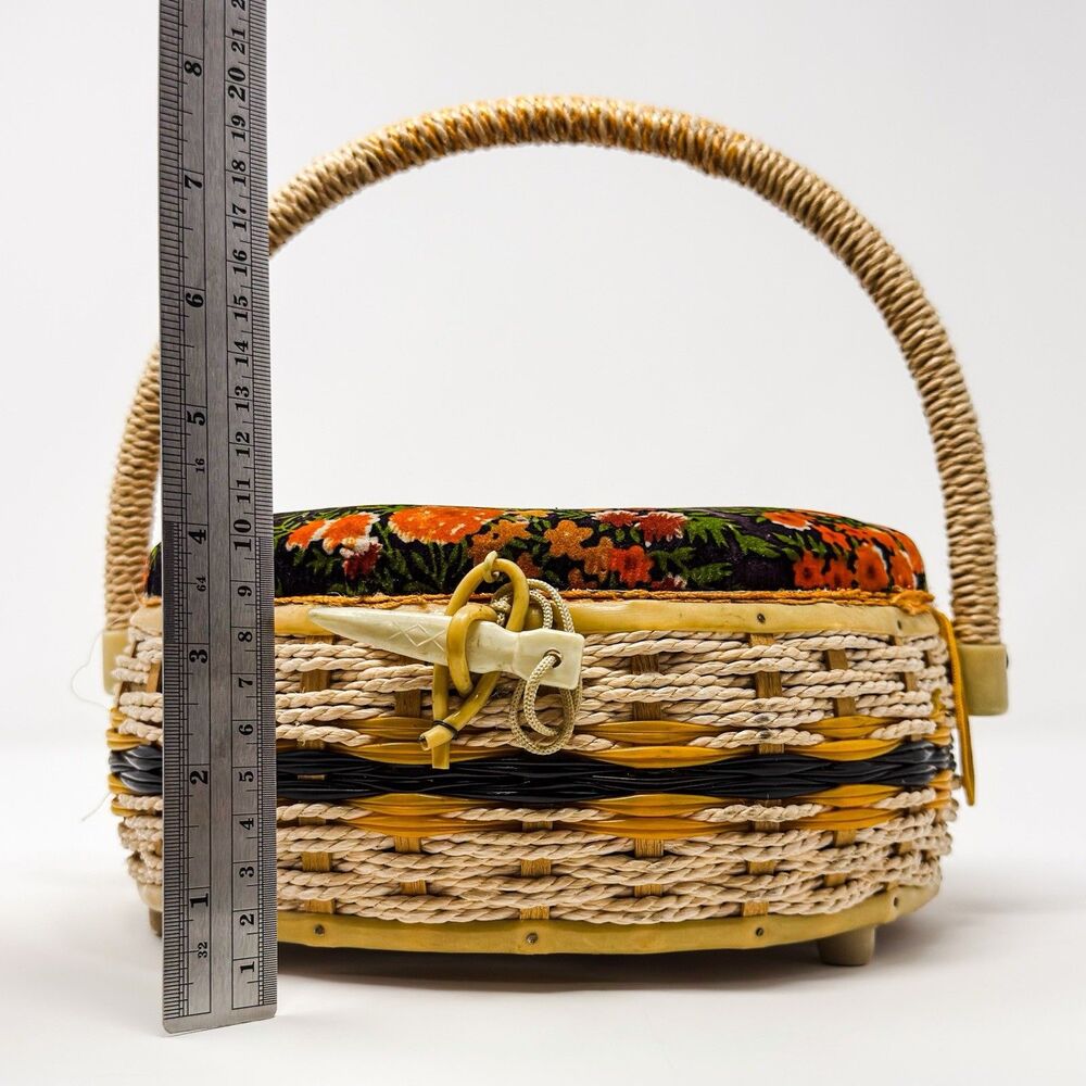 Vintage Wicker Look Sewing Basket Floral Lid Faux Bone Latch Mid Century - Picture 8 of 9